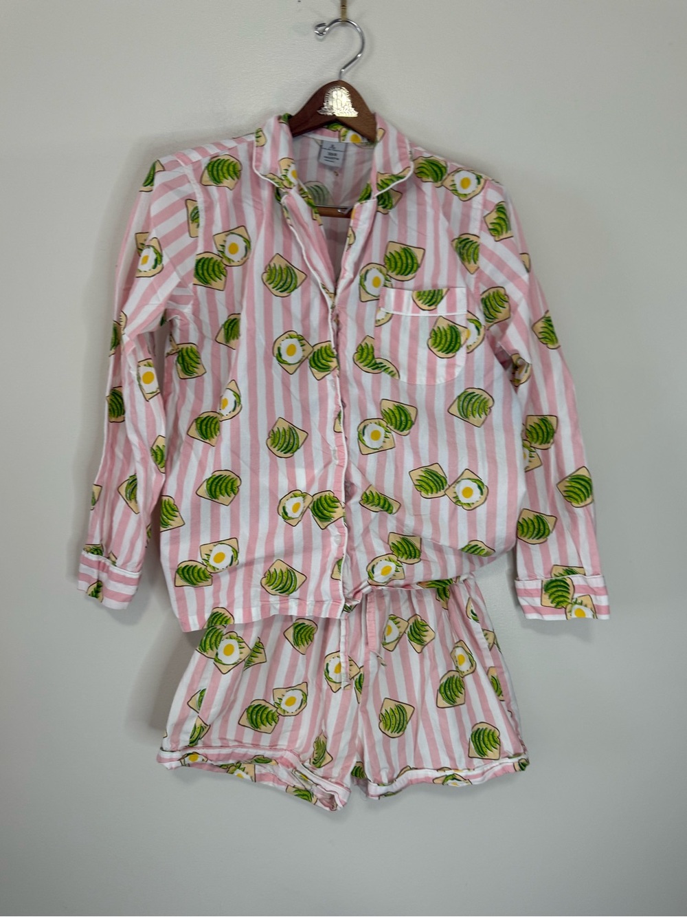 8 Oak Lane Striped womens Pajama Set with Avocado toast & Egg Print size XS/S